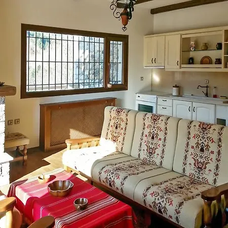 Monodriou Apartment